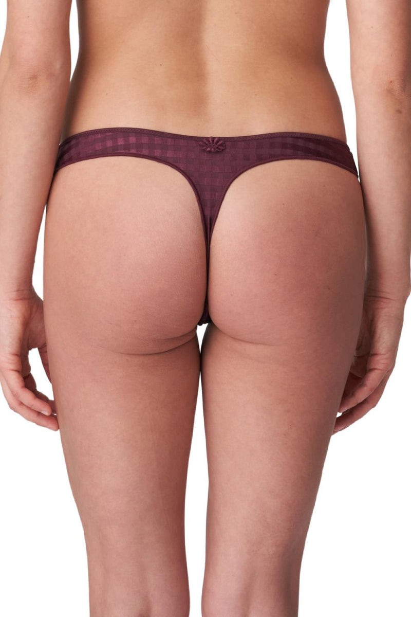 Marie Jo Avero Thong, Wine (0600410)